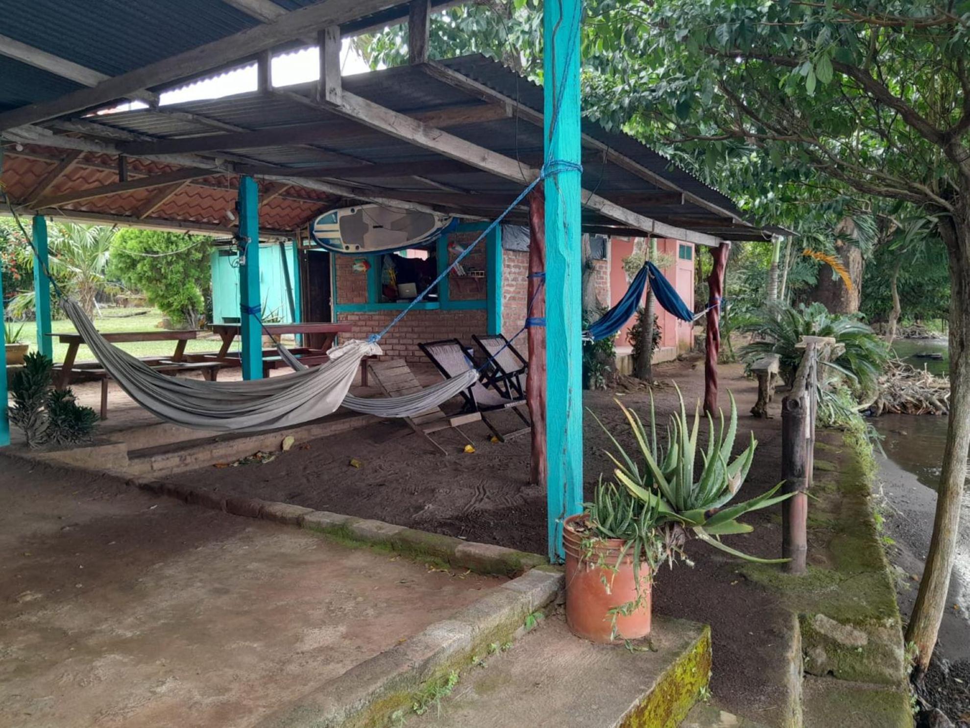 Hostel Los Chocoyos Merida Екстер'єр фото