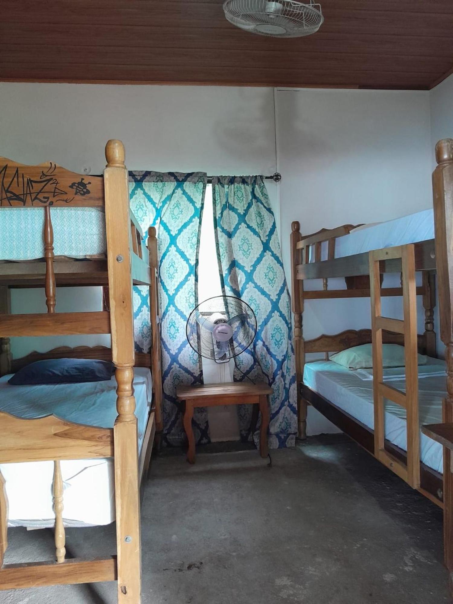Hostel Los Chocoyos Merida Екстер'єр фото