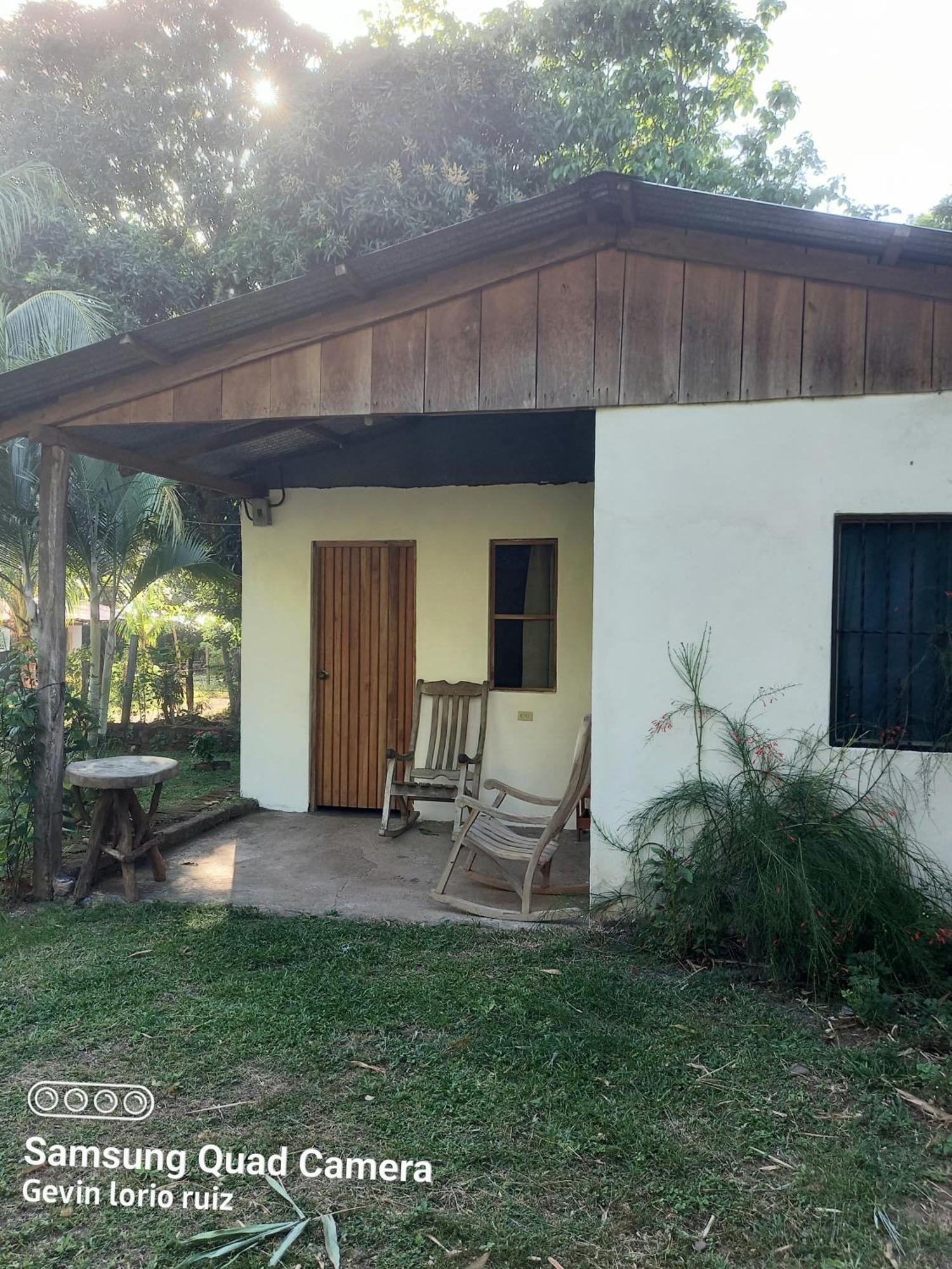 Hostel Los Chocoyos Merida Екстер'єр фото